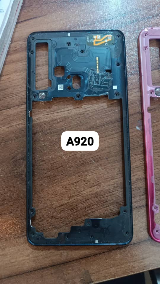 شاسی وسط(فریم دور) سامسونگ گلکسی A920 - GALAXY A9 2018