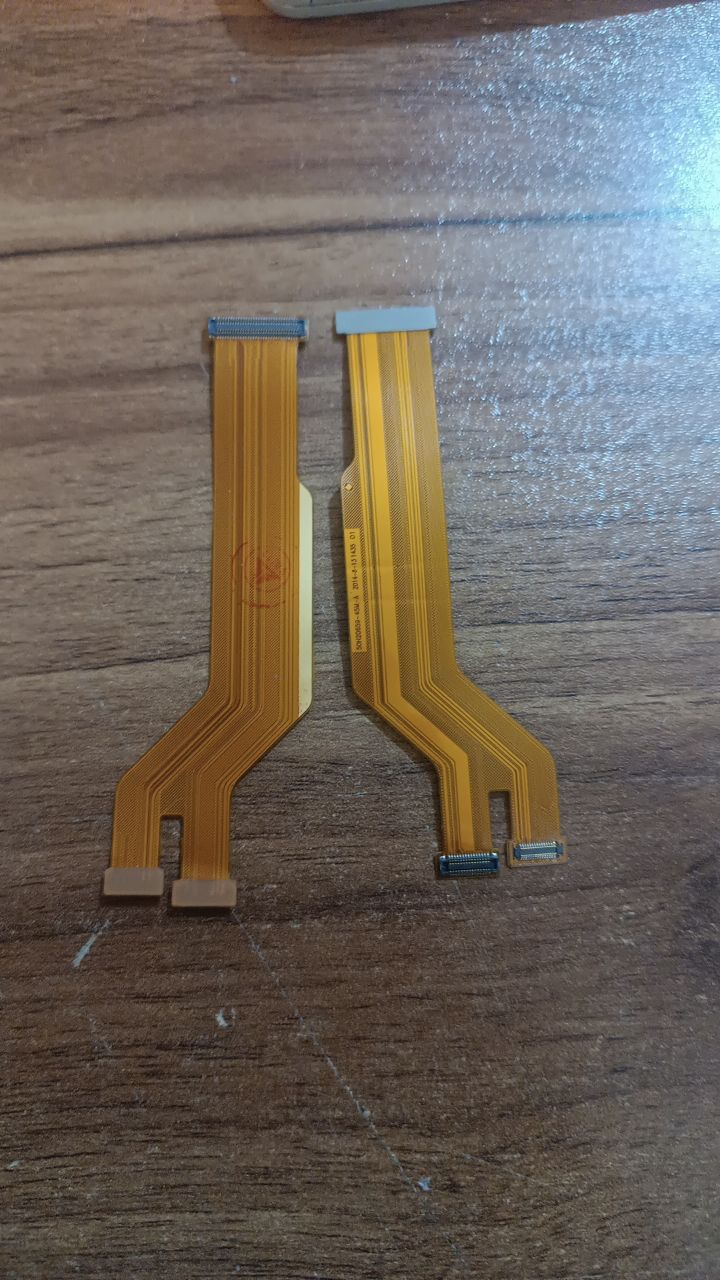 فلت مین ال سی دی شارژ اچ تی سی دیزایر 820 htc desire 820